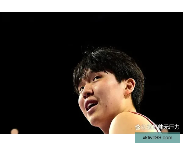 杨瀚森自评赛季成绩打60分 直言终于掌握骗术技巧 杨瀚森自评赛季成绩打60分 直言终于掌握骗术技巧