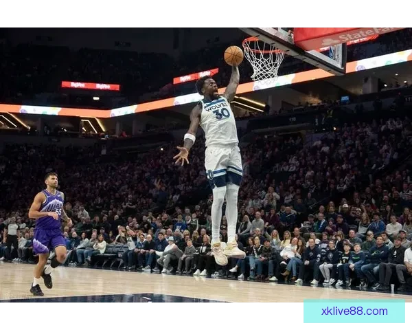 李凯尔：即使在爵士无球可打也不断提升技术 团队需围绕戈贝尔构建进攻体系